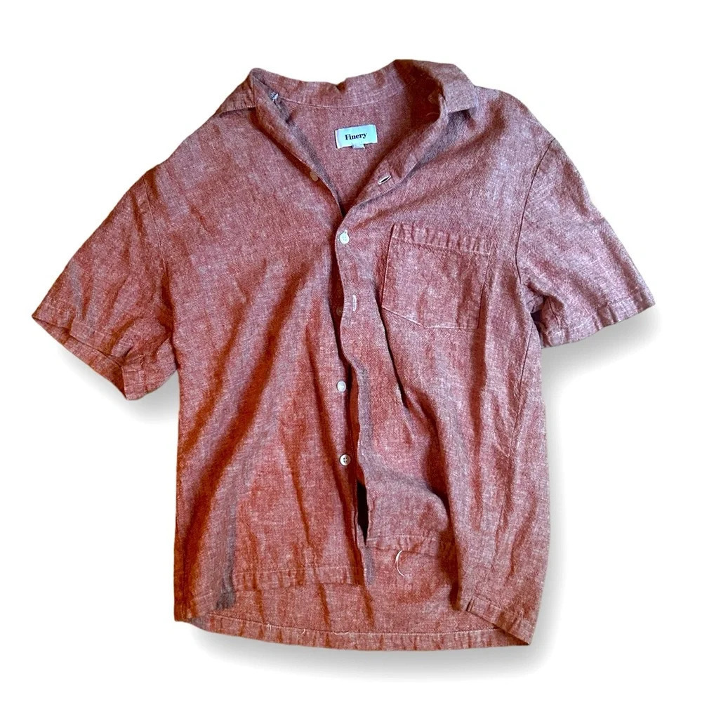 FINERY clay linen rayon blend button up short sleeve shirt Size Medium Women’s